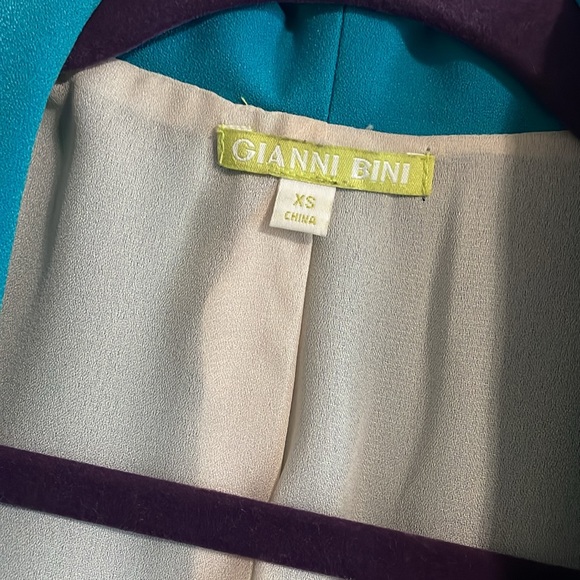 Gianni Bini Blazer - Picture 2 of 4